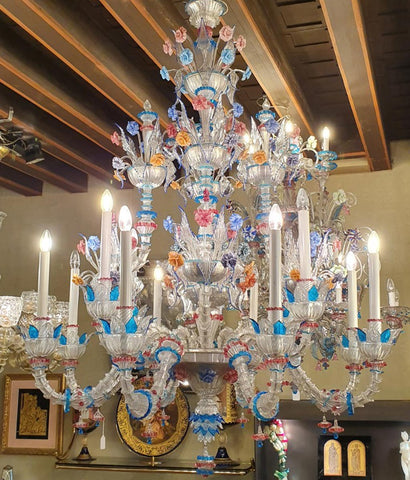 551 - Murano glass chandelier